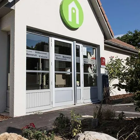 Campanile Saint-christophe 3* Cergy