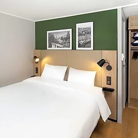 Campanile Nature - Saint Christophe 3* Cergy