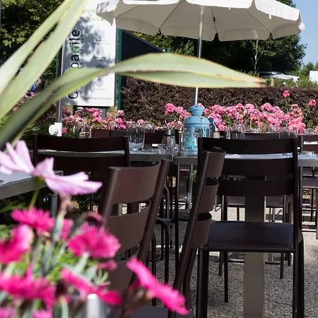 Hotel Campanile Nature - Saint Christophe 3*