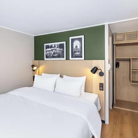 Hotel Campanile Nature - Saint Christophe Cergy