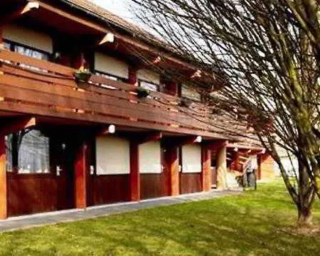 Hotel Restaurant Campanile Saint Christophe Cergy