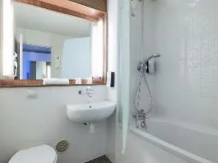Campanile Saint-christophe Hotel