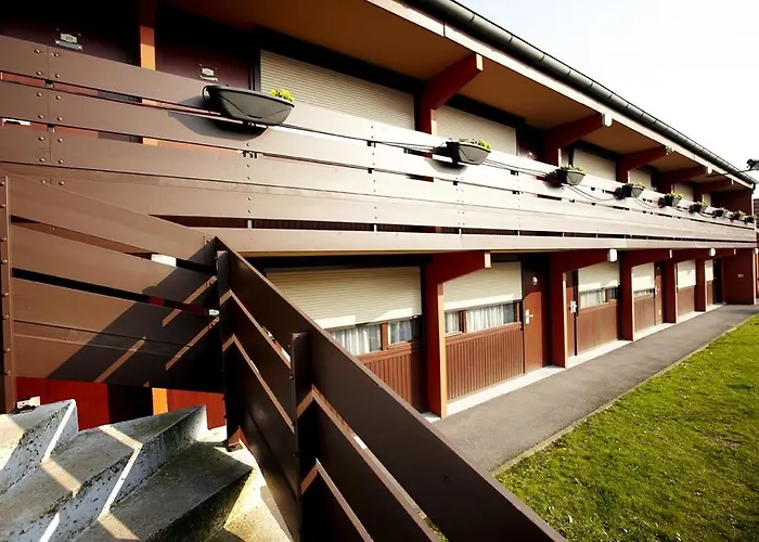 Campanile Nature - Saint Christophe Hotel Cergy